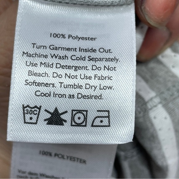 New with tag Eddie Bauer long sleeve striped hooded top - Picture 3 of 16